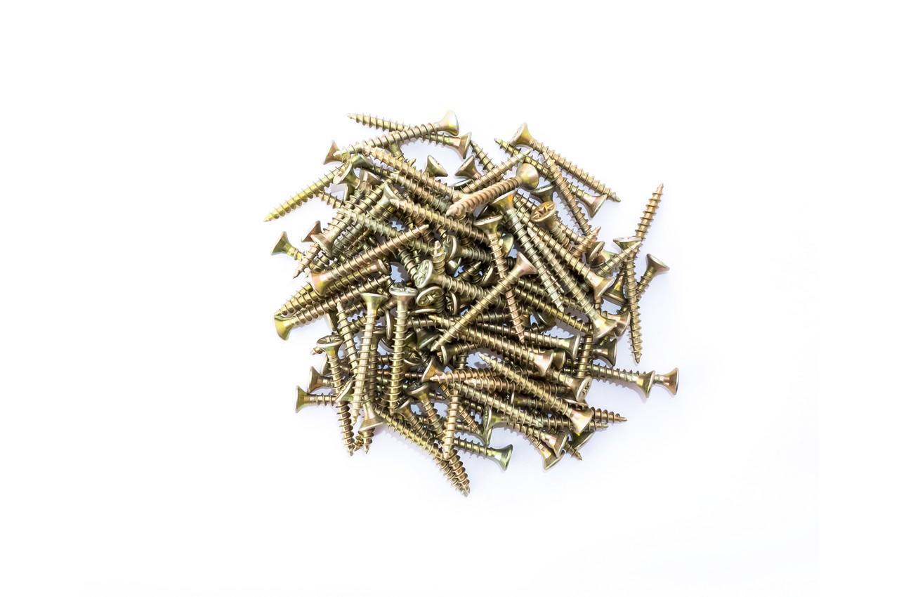 Саморіз універсальний Apro 4.0 x 35 мм з жовтим цинковим покриттям, повнорізьбовий, 100 шт.