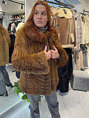Хутряна шубка з лисиці.