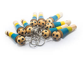 Дерев'яні брелки зі свистком