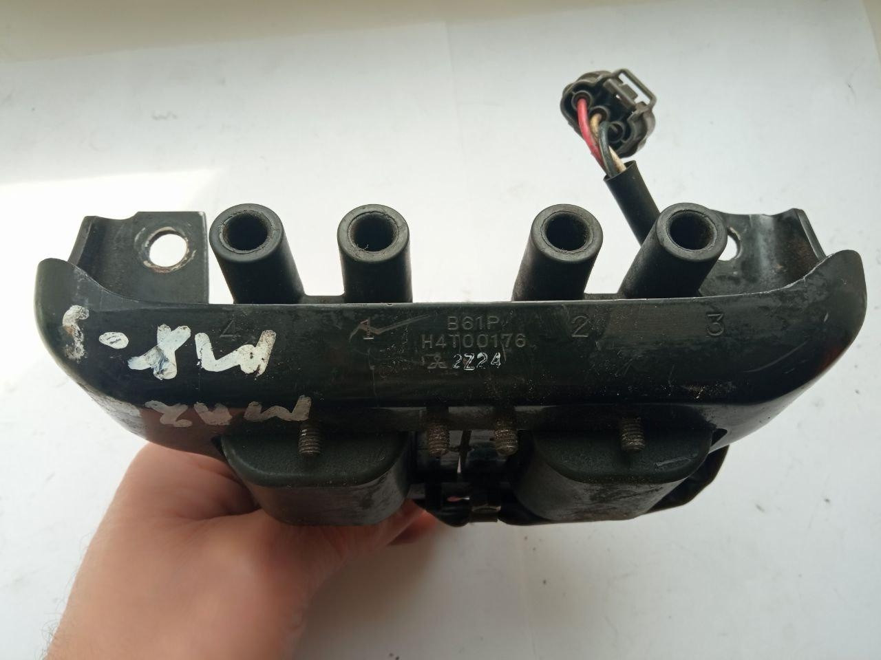 Катушка запалювання Mazda MX-S B61P / H4T00176