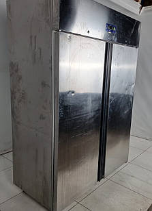 Холодильна глуха шафа з нержавіючої сталі «Desmon SB-14», (Італія), (-2° +8°) об'єм 1400 л., Б/у