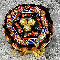 Торт з цукерок. Солодкий подарунок. Подарунок на День народження, ювілей, Новий рік