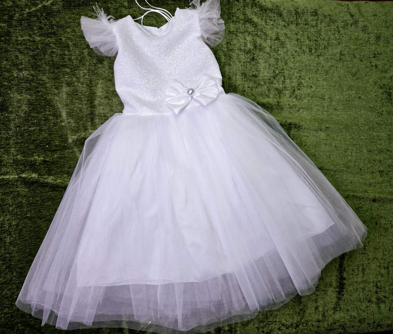 Плаття бальне з коротким рукавом та широкою фатиновою спідницею на 5-6 років,