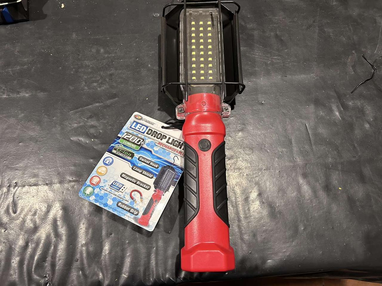 Ліхтар Performance Tool W2240 Rechargeable Drop Light