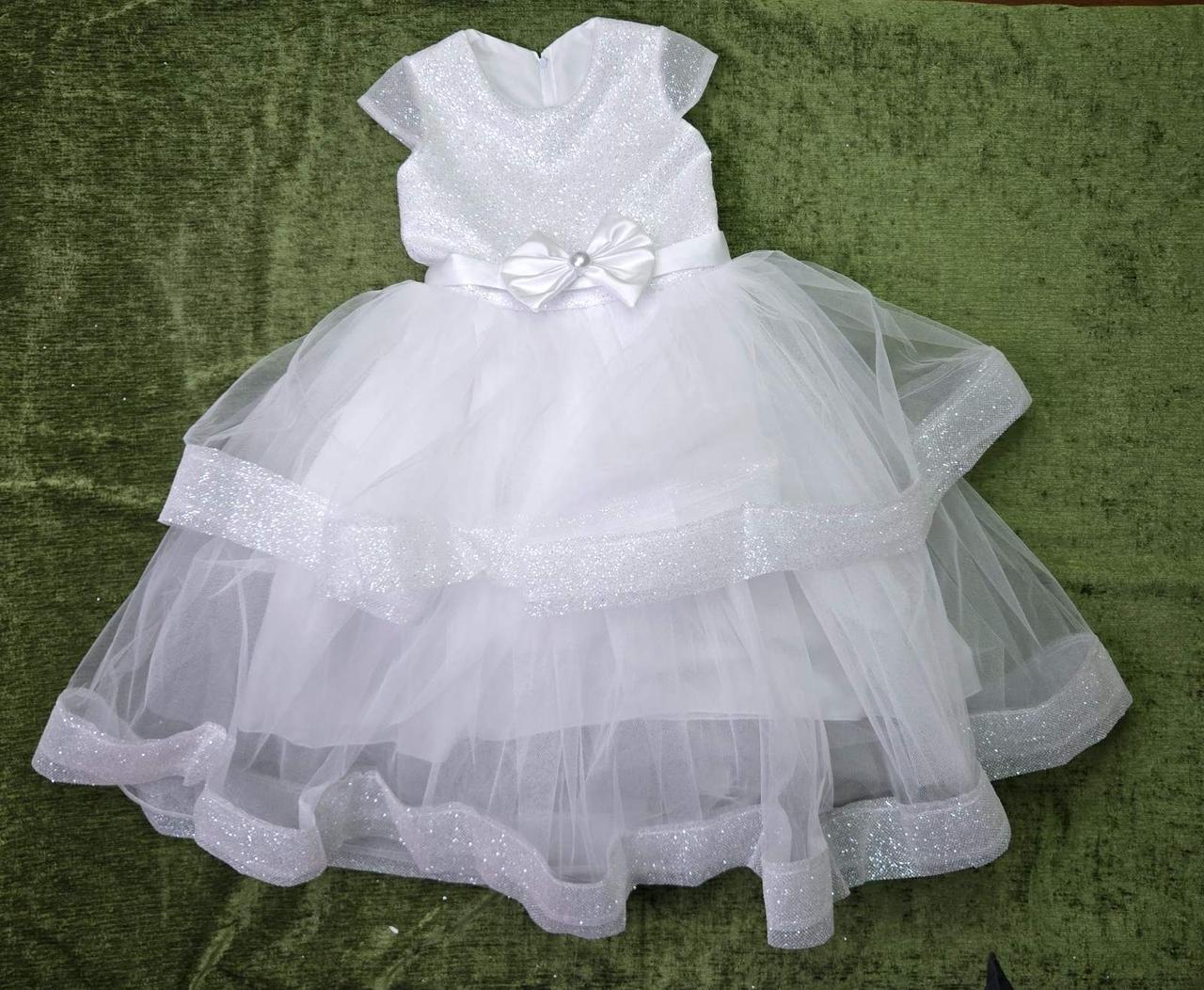 Плаття бальне з коротким рукавом та широкою фатиновою спідницею на 6-7 років,,