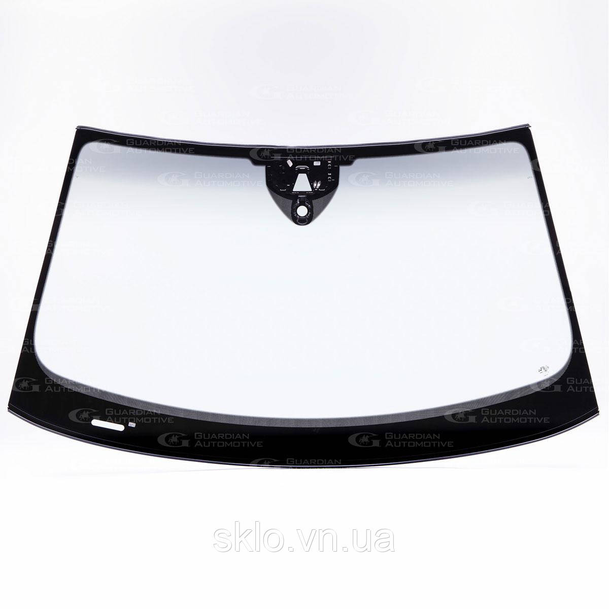 Лобове скло Audi Q3 2011-2018 з датчиком, камерою, кріпленням - Ауді Ку3
