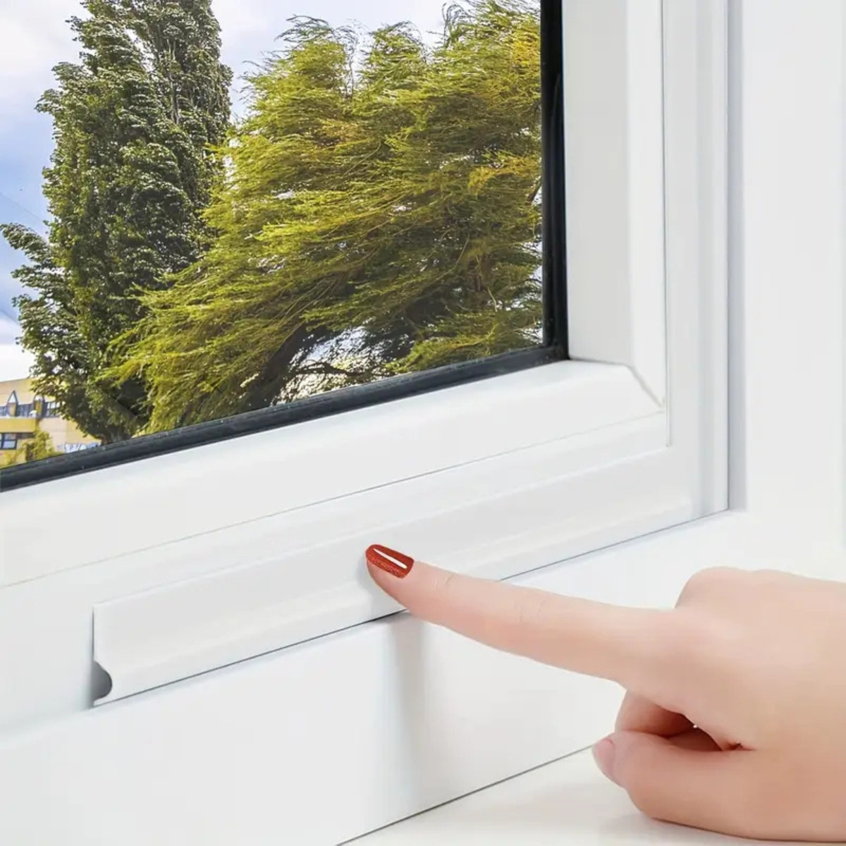 WarmWindow уплотнитель для окон и дверей на клейкой основе, 4 метра, фото 1