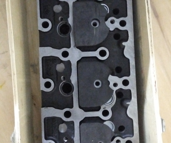 Головка блоку циліндрів 4V5.010100E 240100290758