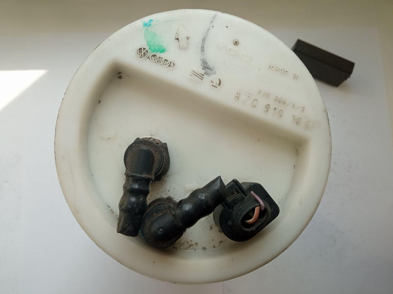 Паливний насос Volkswagen / Audi / Seat / Skoda VDO 220 806/5/9 / 220806/5/9 / 8Z0 919 183 F / 8Z0919183F