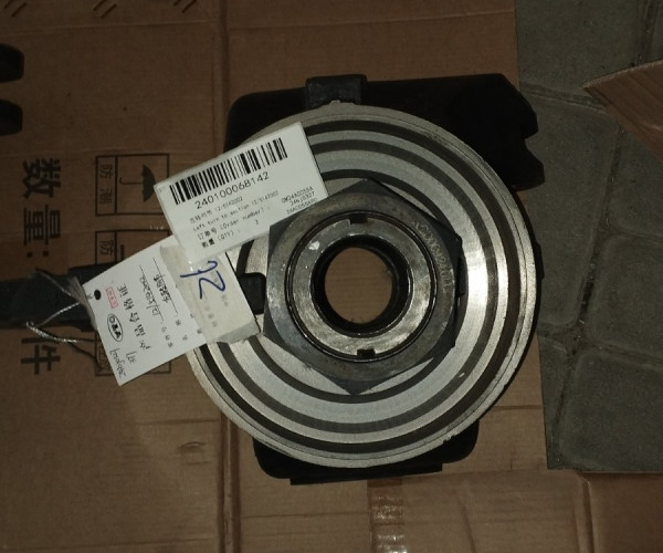 Лівий поворотний кулак 12/5142002 240100068142