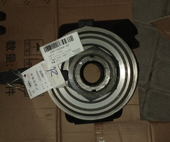 Лівий поворотний кулак 12/5142002 240100068142, фото 1