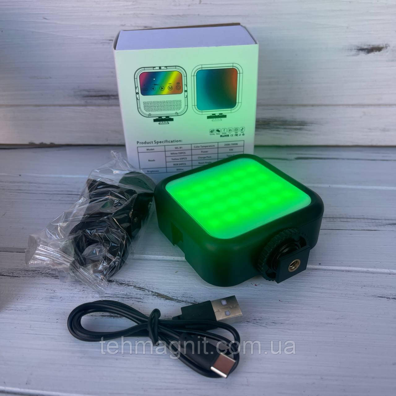 Лампа LED RGB з кріпленням для телефона на акумуляторі R-1