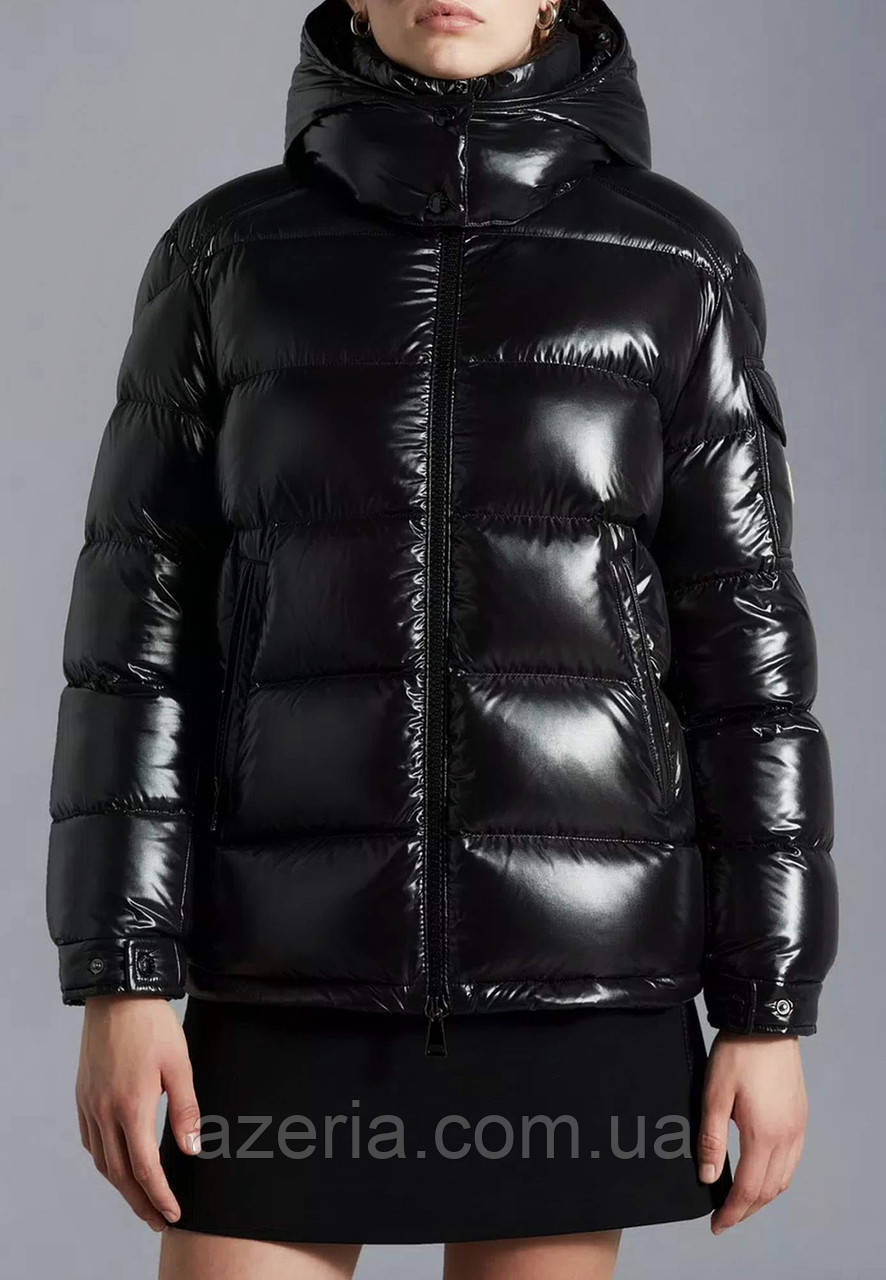 Стильна фірмова зимова жіноча куртка Moncler дута жіноча куртка на зиму чорна жіноча куртка