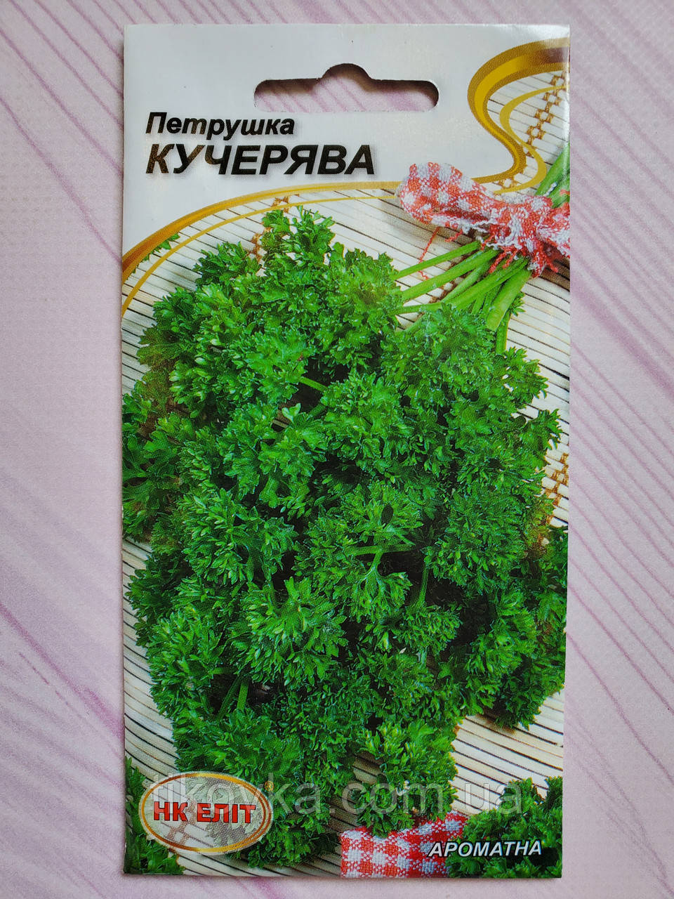 Насіння петрушки сорт Кучерява Середньостиглий 2 г НК Еліт
