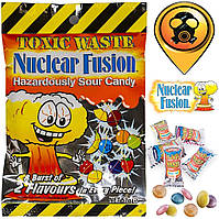 Упаковка жувальних цукерок Toxic Waste Nuclear Fusion 5 смаків в пакеті, 57г.