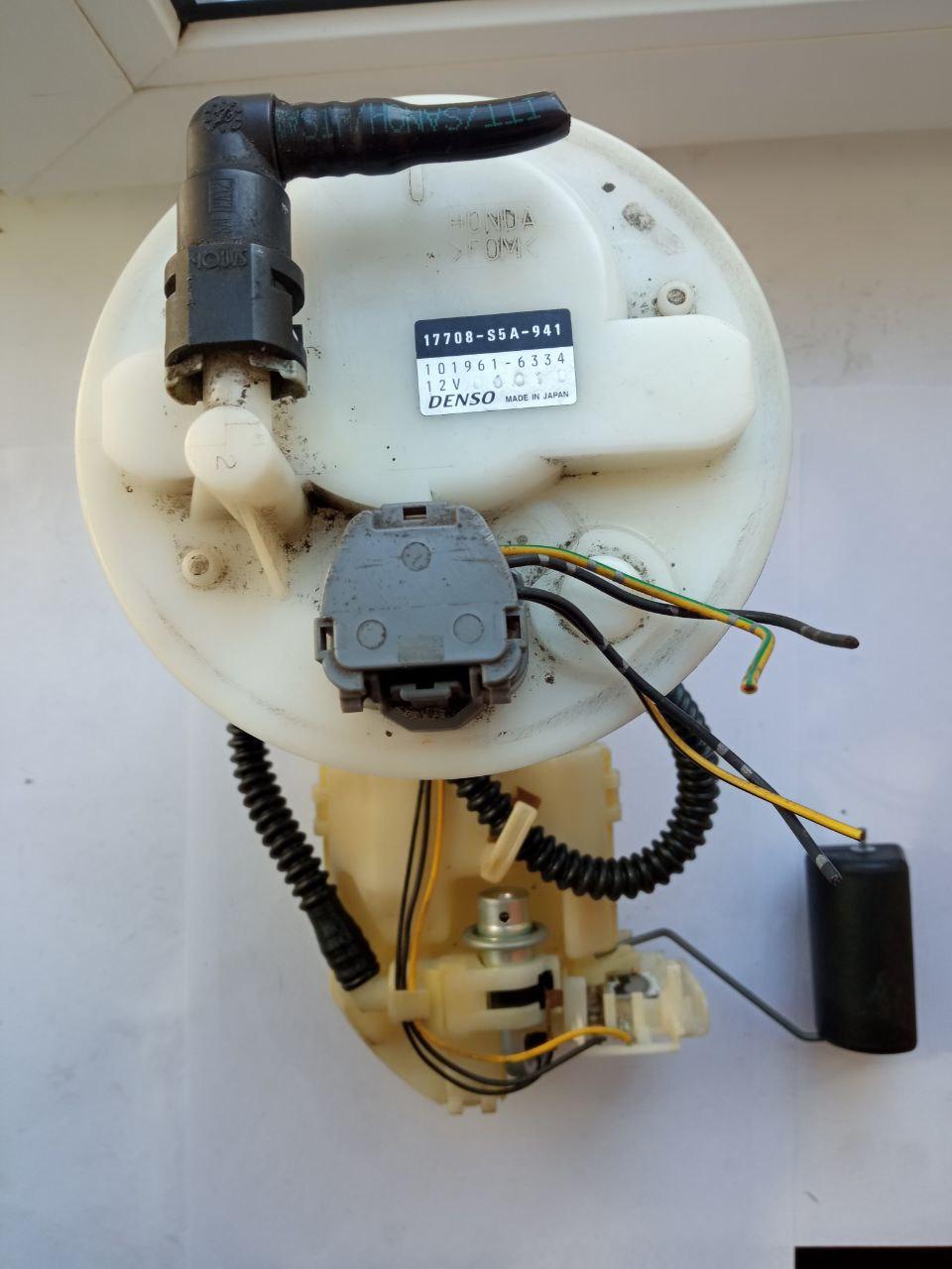 Паливний насос Honda Civic Denso 17708-S5A-941 / 17708S5A941 / 101961 6334 / 1019616334, фото 1