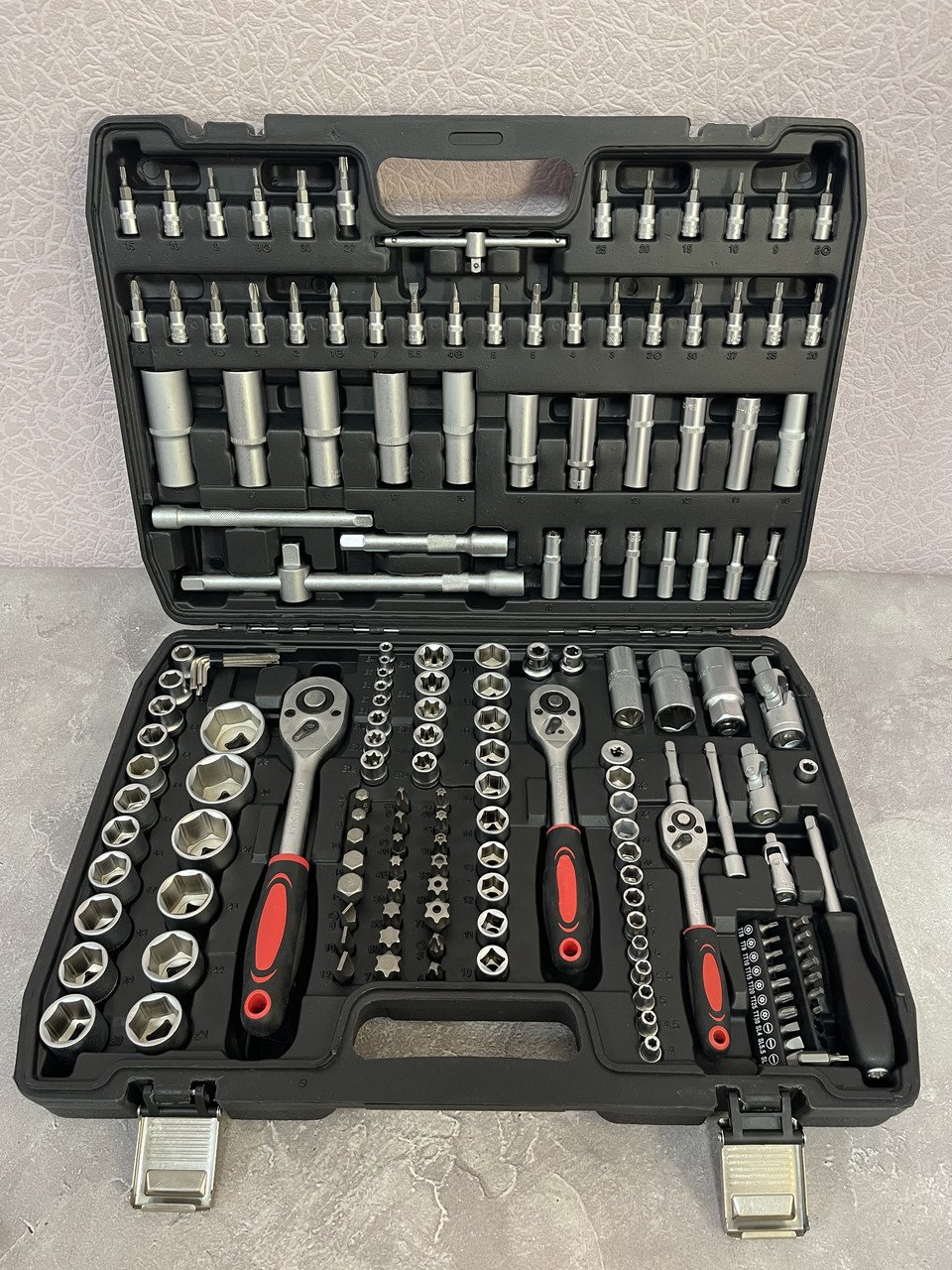 Набір інструментів для авто 172 предметів з тріскачками