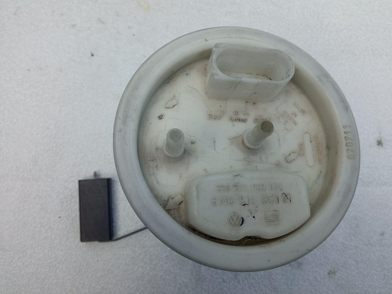 Паливний насос Volkswagen Polo 6N / Seat VDO 228 233 003 001 / 228233003001 / 6N0 919 051 N /6N0919051N