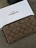Жіночий гаманець Coach коричневий на багато відділень великий Коуч, фото 4