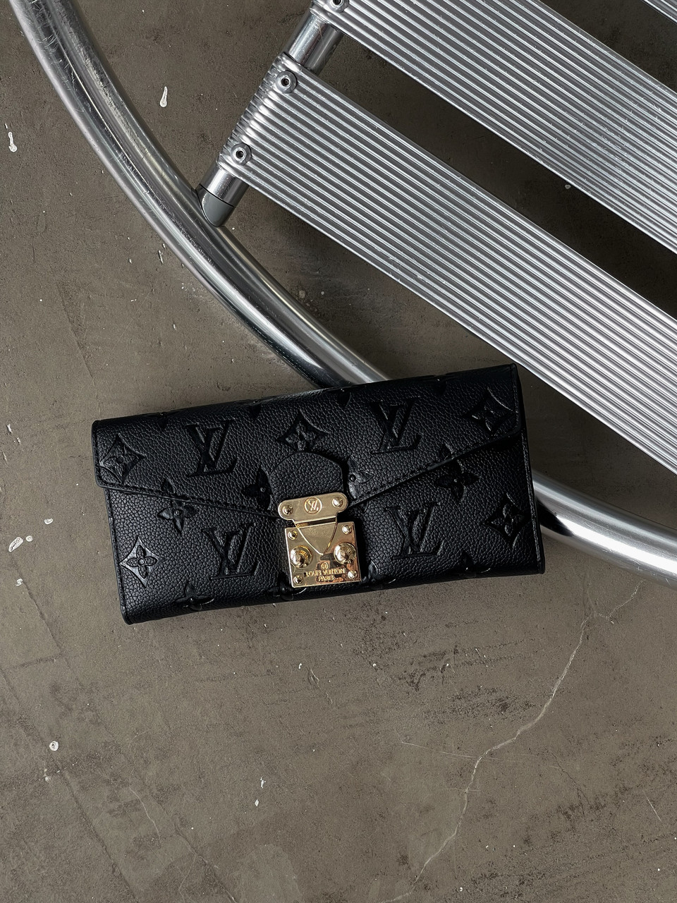 Жіночий гаманець Louis Vuitton чорний стьобаний подвійний Луї Віттон, фото 1