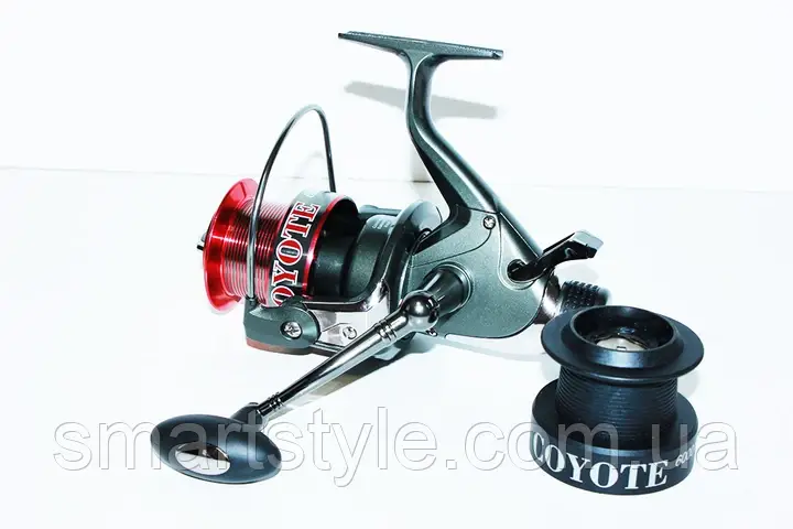Котушка BratFishing COYOTE 5000 з байтранером 6+1 ВВ