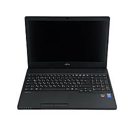 Ноутбук Fujitsu LifeBook A555 i5-5200U/8/256 SSD/R7 M260 2GB — Class A-
