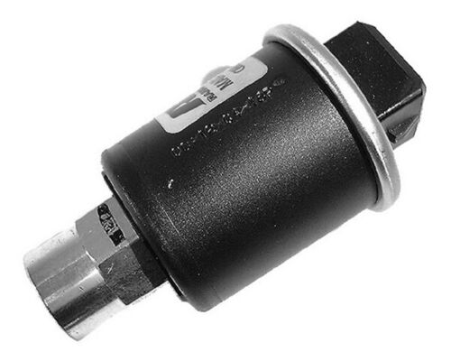 Датчик тиску кондиціонера VW T4 90-03/LT II 96-06  METZGER  0917276