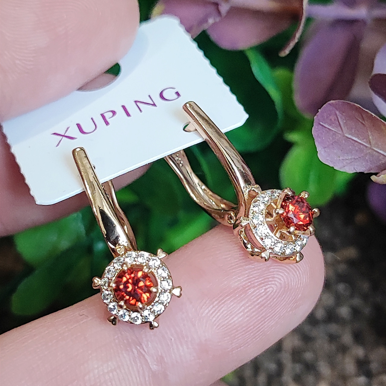 Сережки Xuping позолота 18К довжина 2.2см ширина 7мм медичне золото червоний цирконій с1257