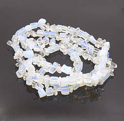 Місячний камінь сколи намистини з каменю 5-10 мм +-80 см 1 шт.