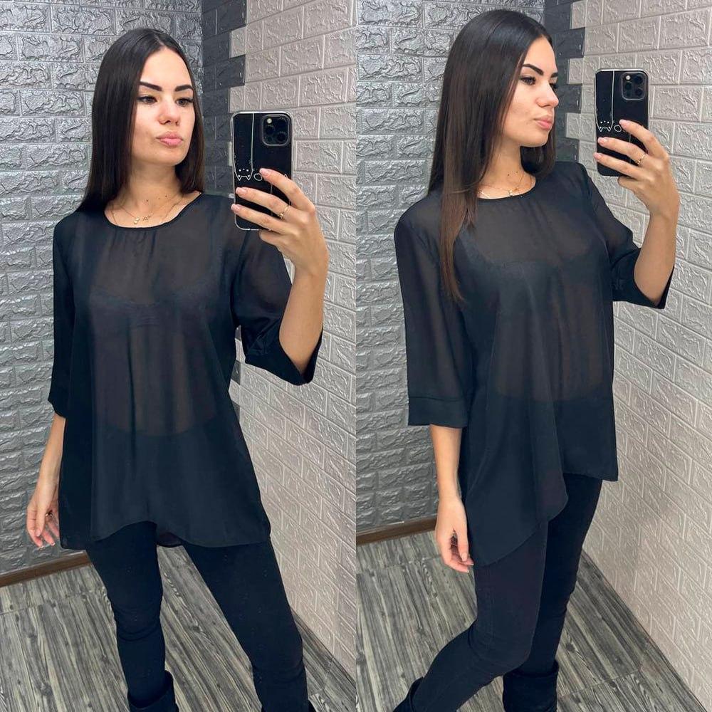 Чорна шифонова блузка з рукавом