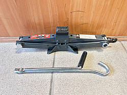 Домкрат механічний автомобільний (1.5т)