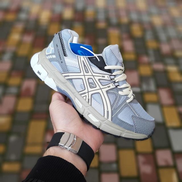 Кроссовки Asics