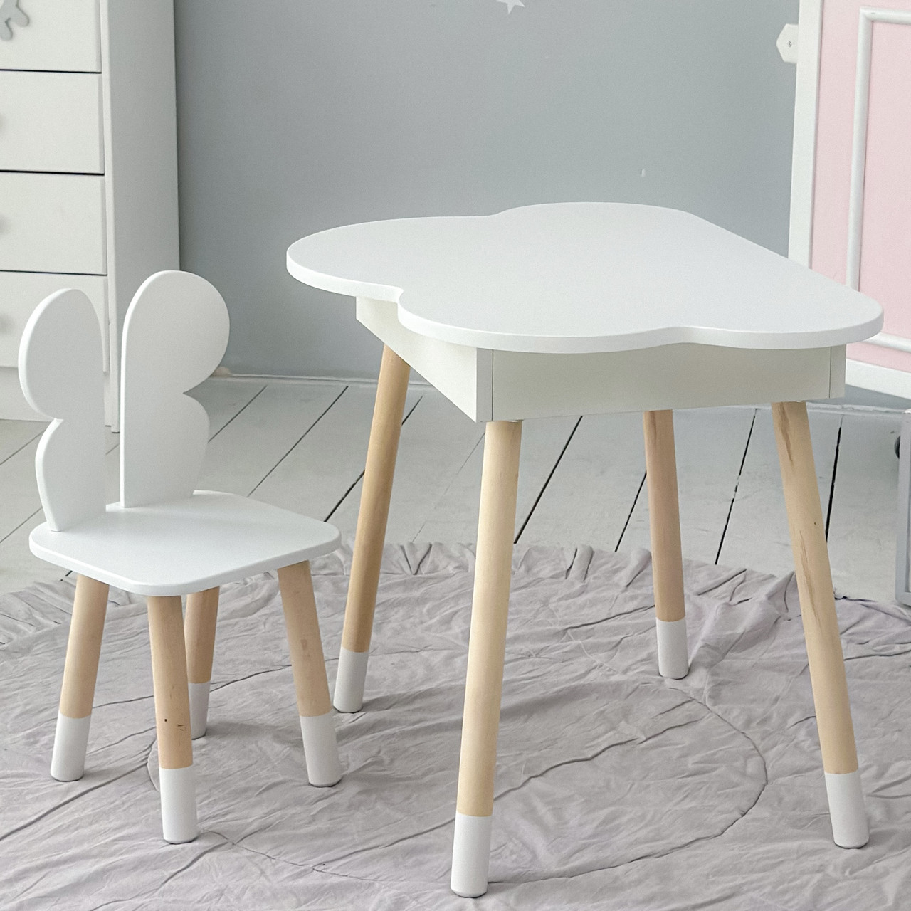 Казковий комплект меблів дитячих, столик хмаринка з пеналом і стільчик метелик, фото 1