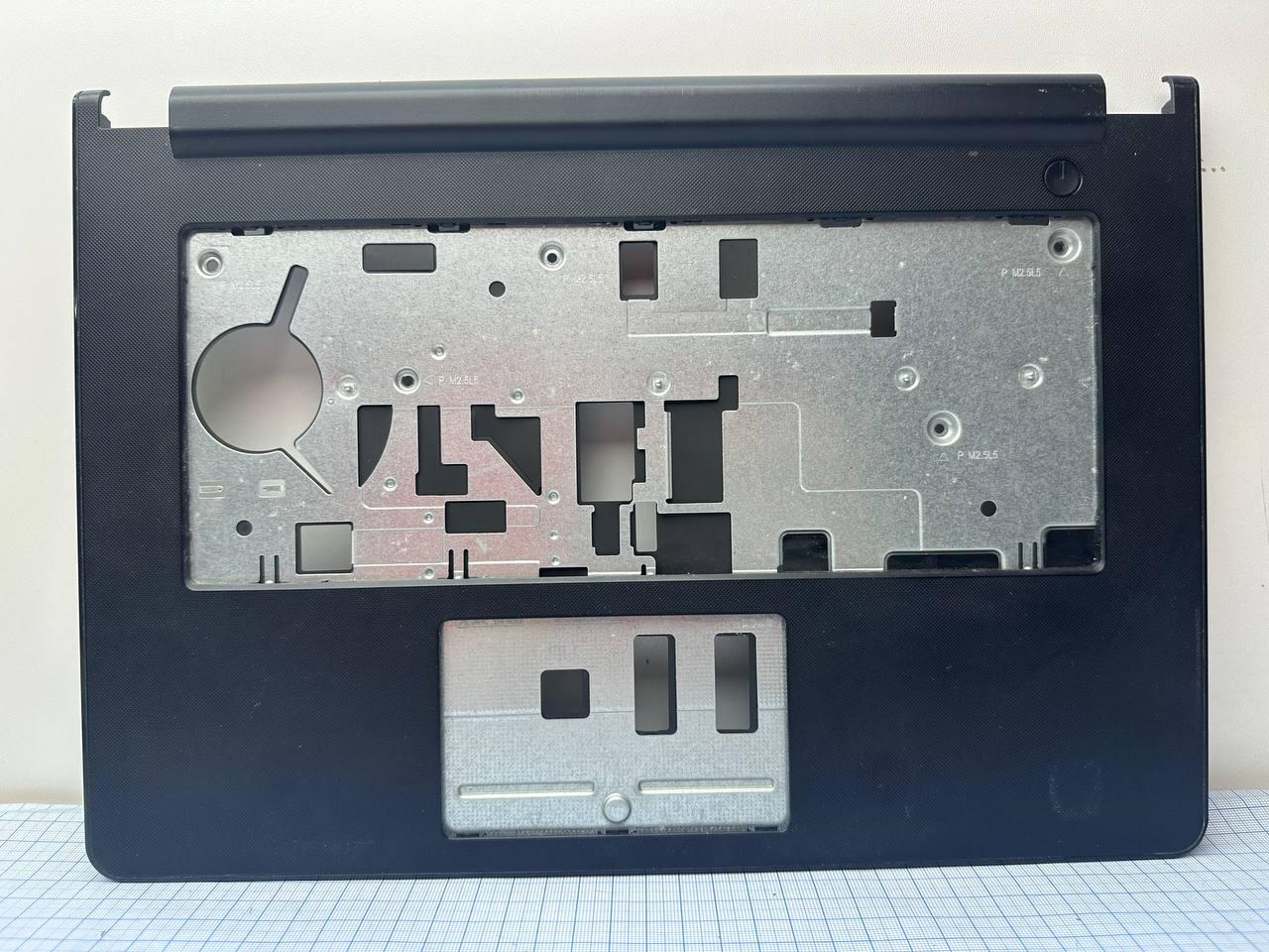Dell Inspiron 14 3451 3452 3453 3458 3459 Корпус C (топкейс, середня частина) 0TVT5R 3+A б/у