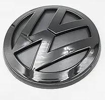 ЕМБЛЕМА "WV" Volkswagen (Фольцваген ЗАДНЯ 111 ММ GOLF 4 98-03 (1J6 853 630) чорний глянець