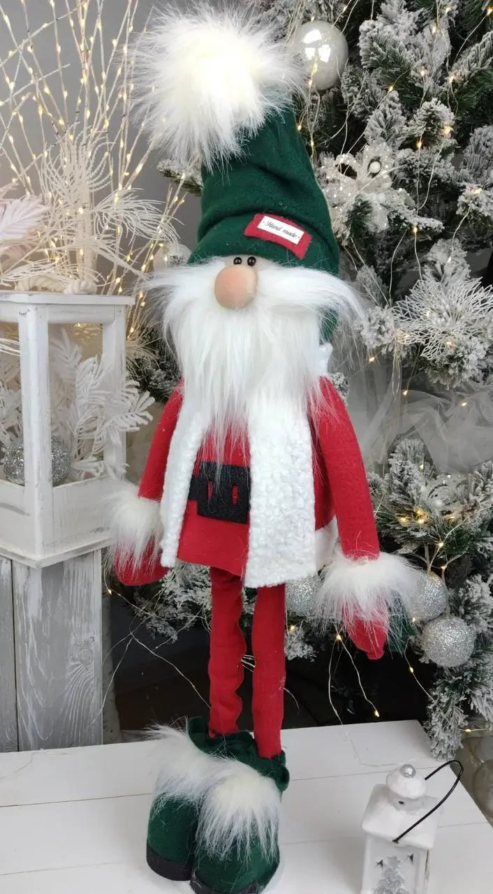 Гном у новорічному одязі червоно-зеленому фігурка під ялинку 85 см, Хатинка, фото 1