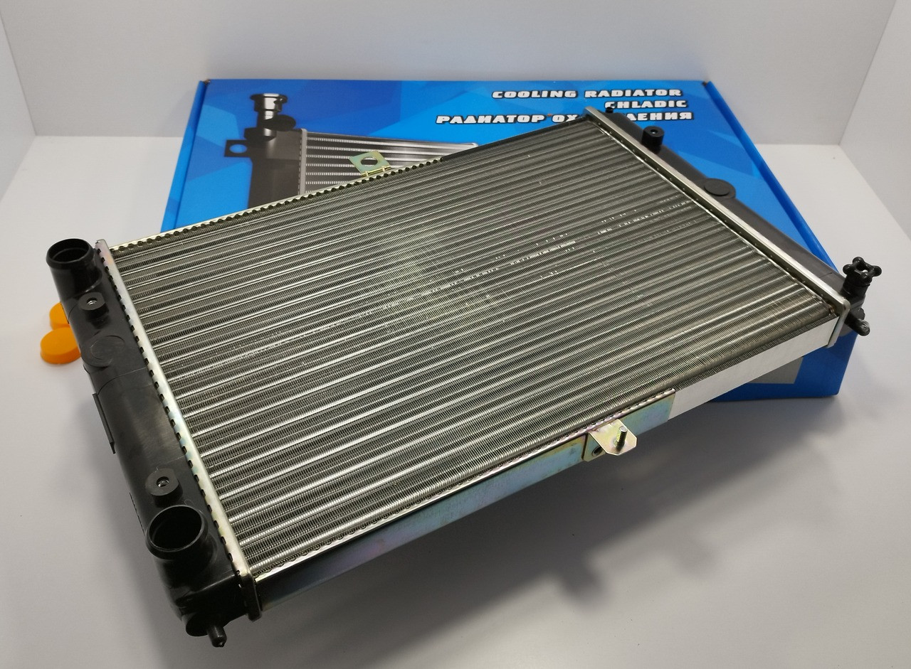 Радіатор охолодження основний Сенс LSA Словаччина 2301-1301012-01