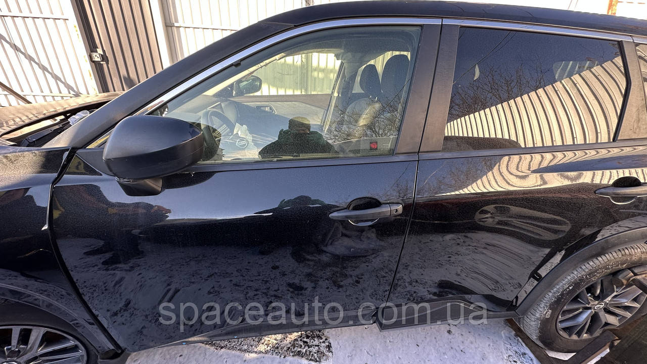 Дверь передняя левая Nissan Rogue T33 2021-2024 801016RR0A б/у оригинал код цвета KH3 ( черный )