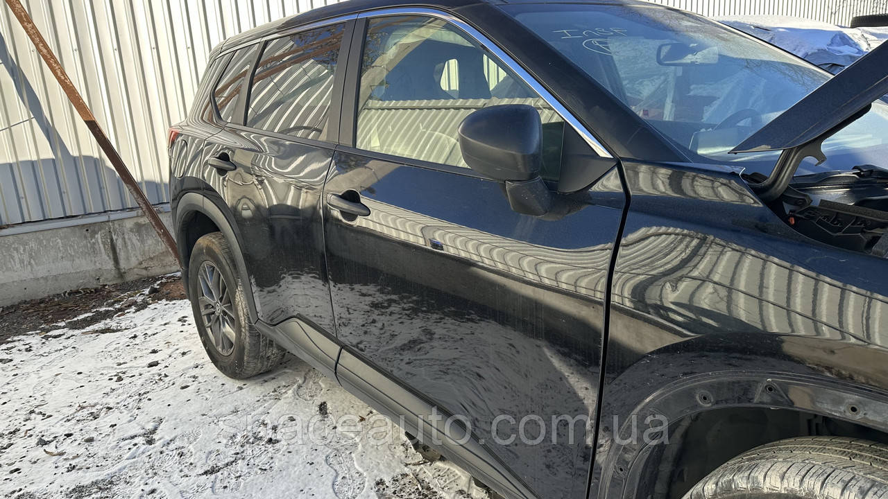 Дверь передняя правая  Nissan Rogue T33 2021-2024 801016RR0A б/у оригинал код цвета KH3 ( черный ), фото 1