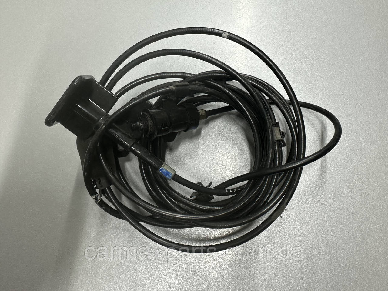 Трос відкриття бака CRV II 2.0i 01-06 б/у Оригінал ПРАВИЙ РУЛЬ, фото 1