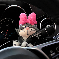 Игрушка в машину на панель, рычаг переключения или на сиденье автомобиля