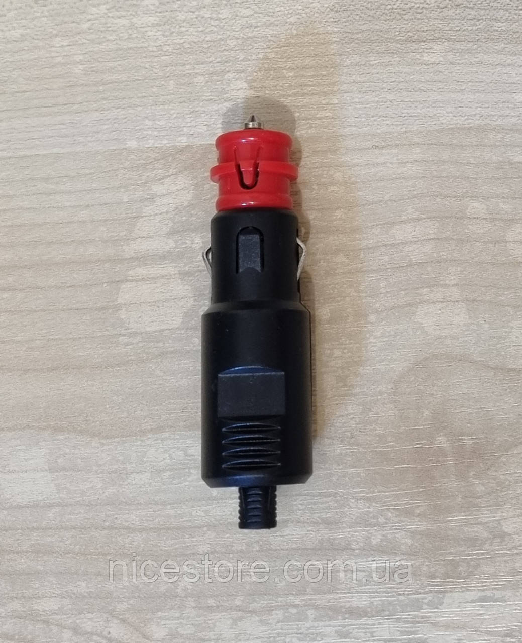 Штекер прикурювача МАН, DAF, SCANIA адаптер невеликий роз'єм 12-24V із запобіжником 15А з болтами для під'єднання, фото 1