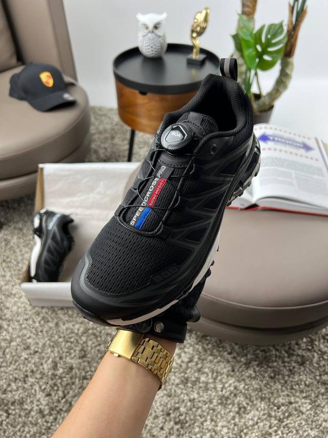 Чоловічі кросівки Salomon 