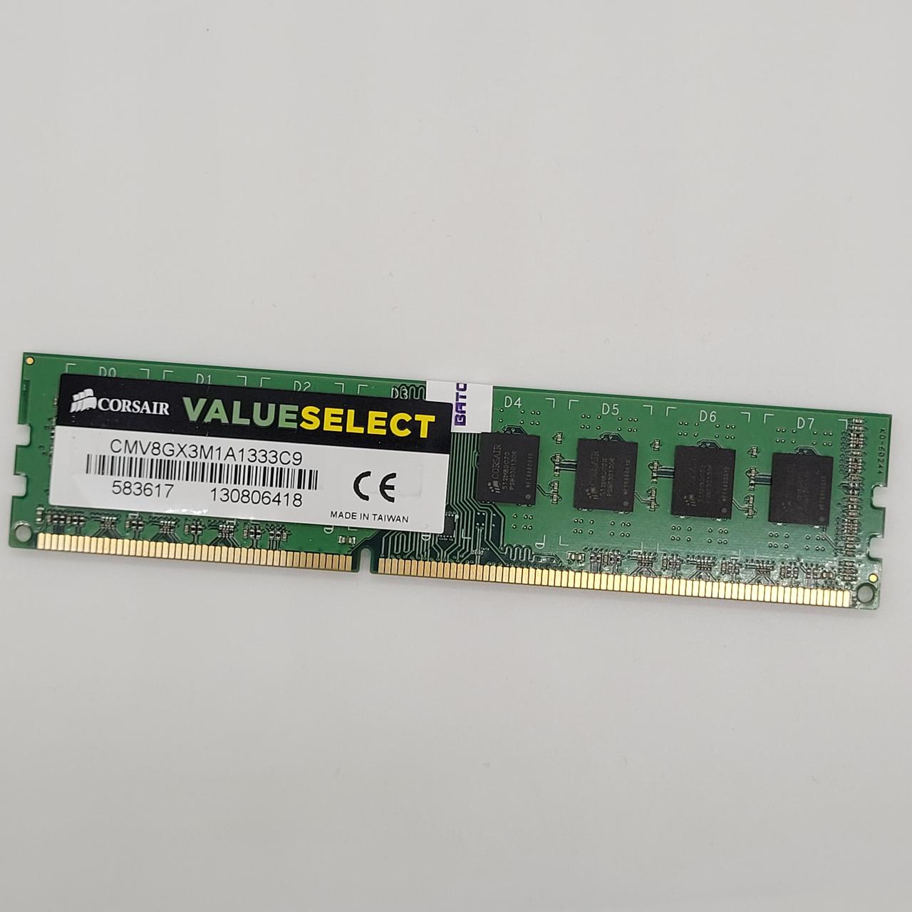 Оперативна пам'ять Corsair DDR3 8Gb 1333MHz PC3-10600U 2Rx8 CL9 (CMV8GX3M1A1333C9) Б/В