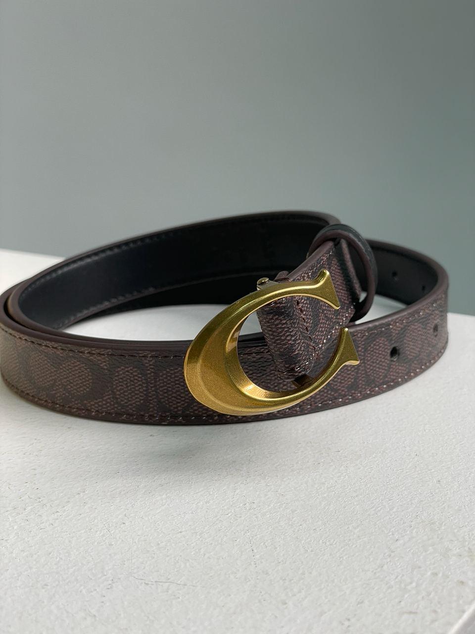 Шкіряний жіночий ремінь Coach Sculpted C Buckle Belt Brown
