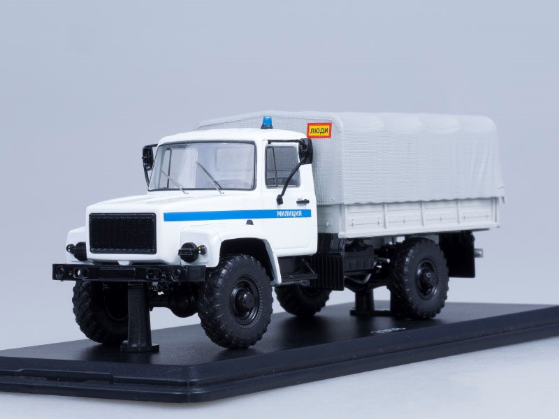 Модель Вантажівка ГАЗ-3308 4х4 (двигун ЗМЗ-513) бортова з тентом, (світломаскування на фарах) | SSM