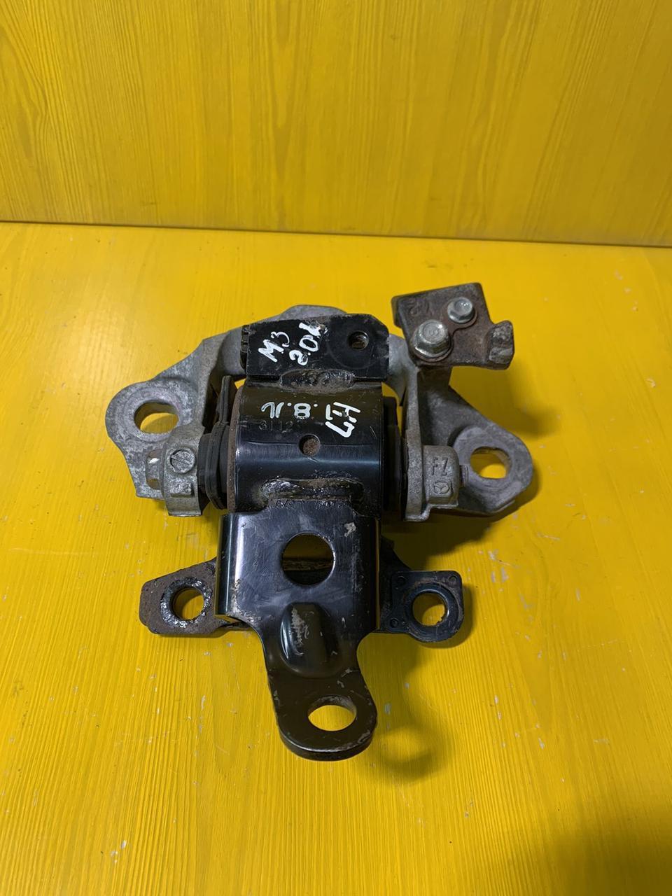Подушка мотора/Опрора двигуна BJS739070 Mazda 3 (BN.BM) / 6 (GH.GL) / CX-5 (KE.KF)