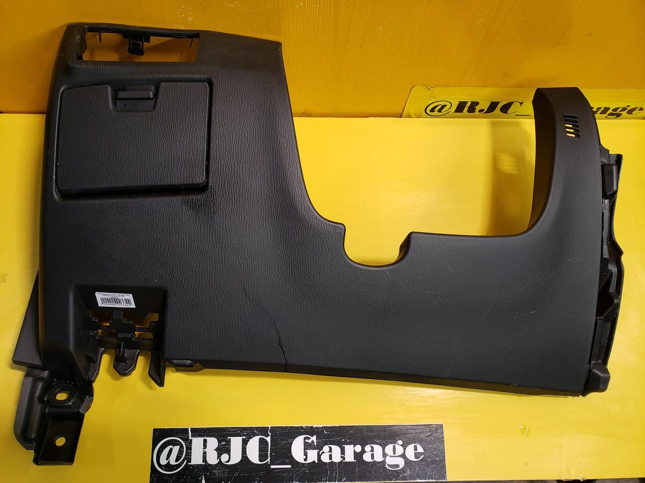Накладка обшивки панелі приладів/ Накладка (кузов всередині) GHP964281 Mazda 6 (GJ/GL)