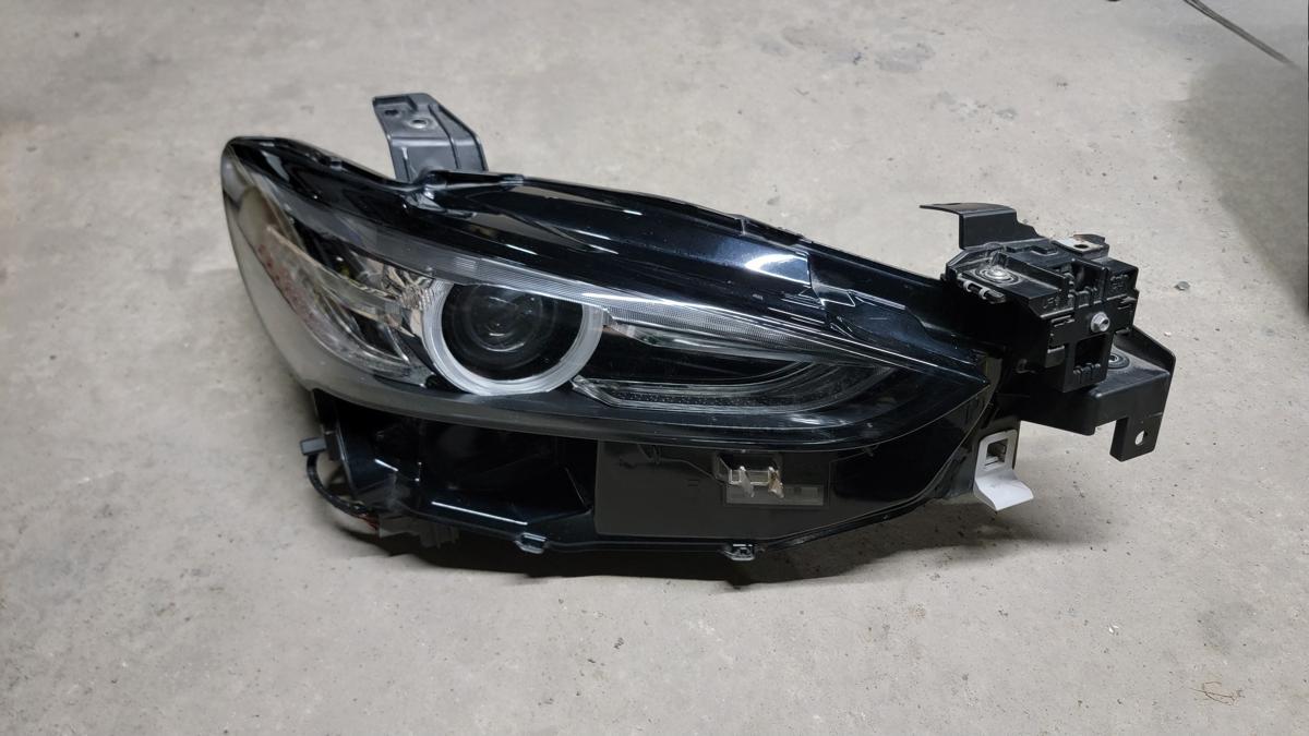 Права фара Full LED з AFS Mazda 6 Америка Рестайлінг 2018+ GRF5-51030 (02697)