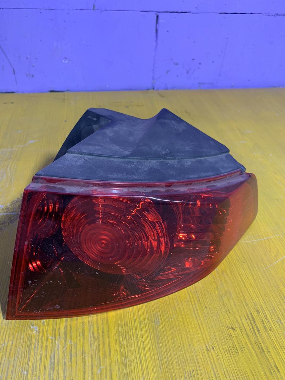 Стоп задній правий Acura RDX 07-12 33501-STK-A01 (00020)